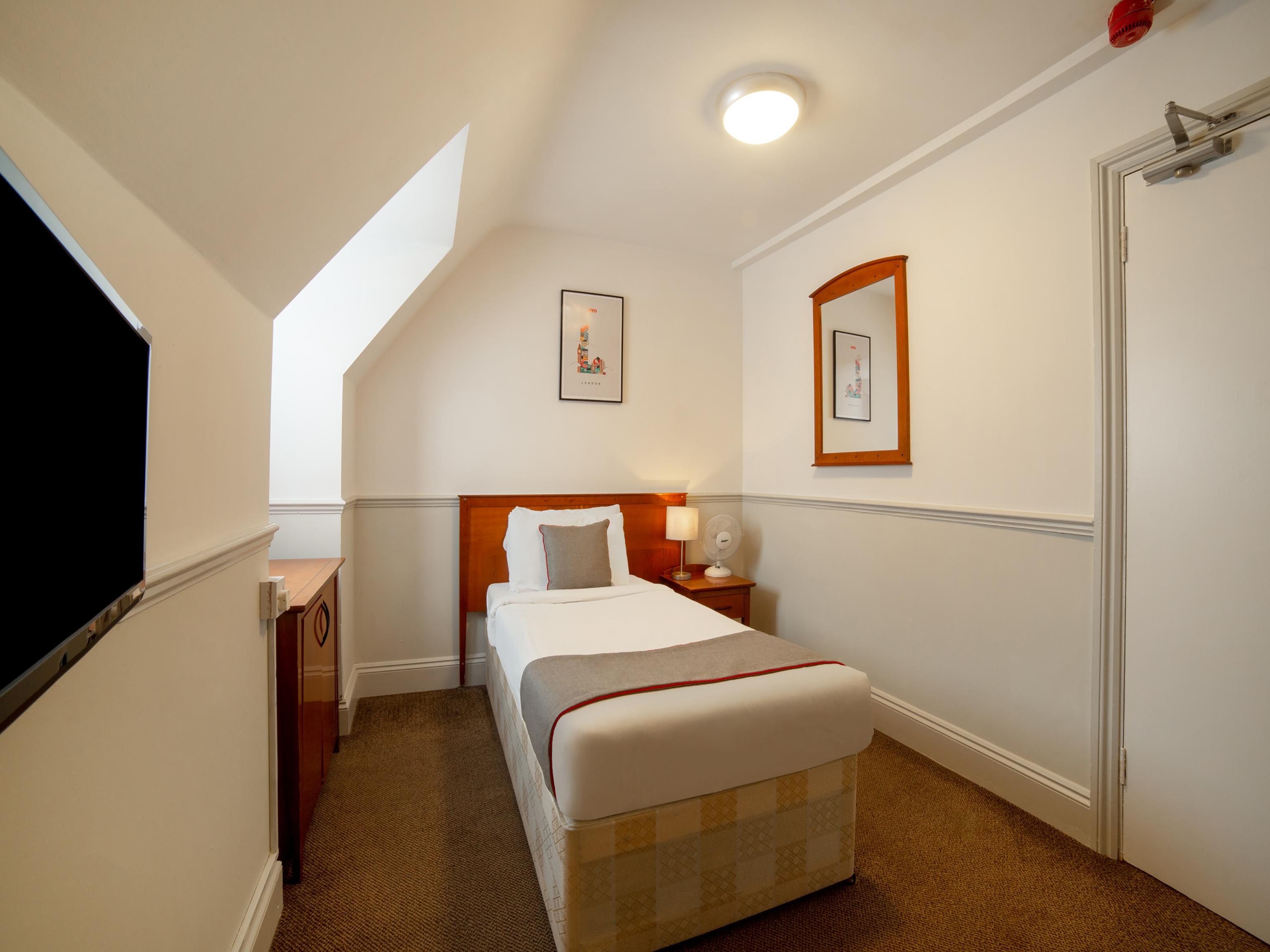 Oyo London Luton Hotel Bagian luar foto