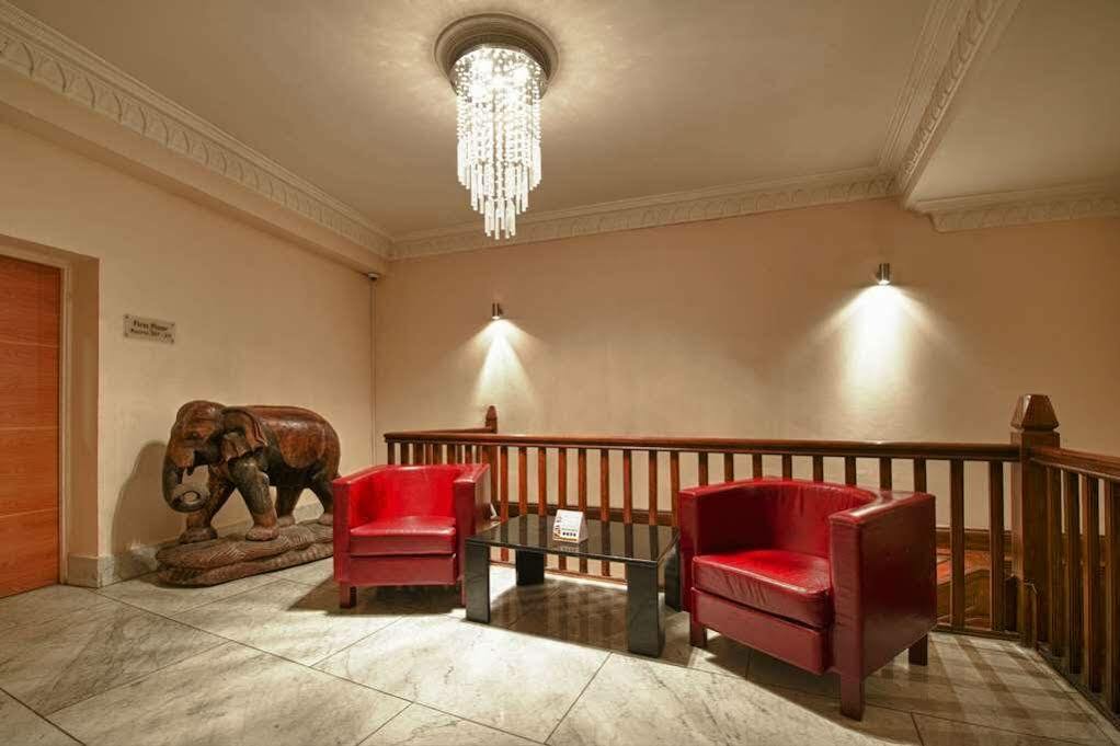 Oyo London Luton Hotel Bagian luar foto